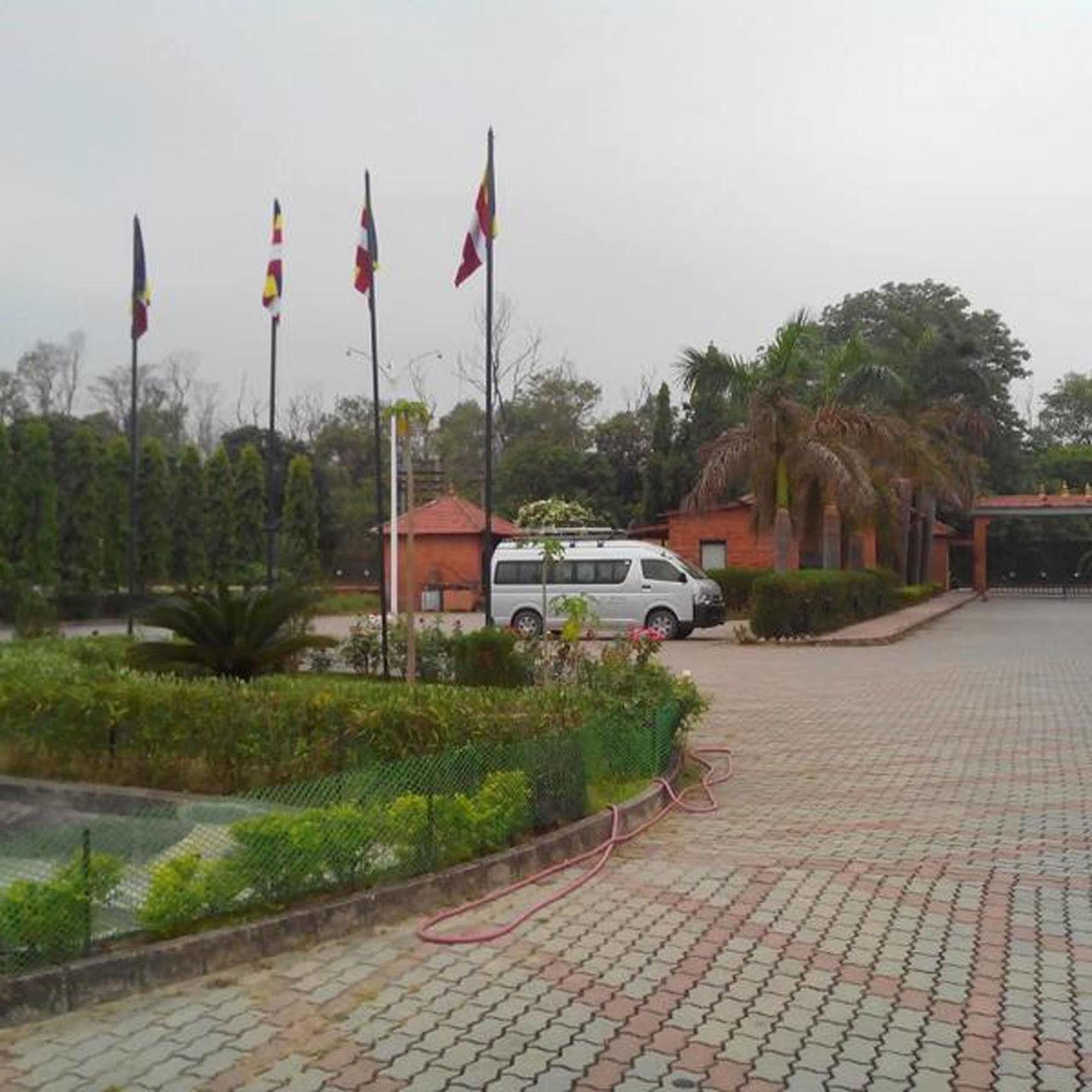Hotel Lumbini Garden New Crystal Εξωτερικό φωτογραφία